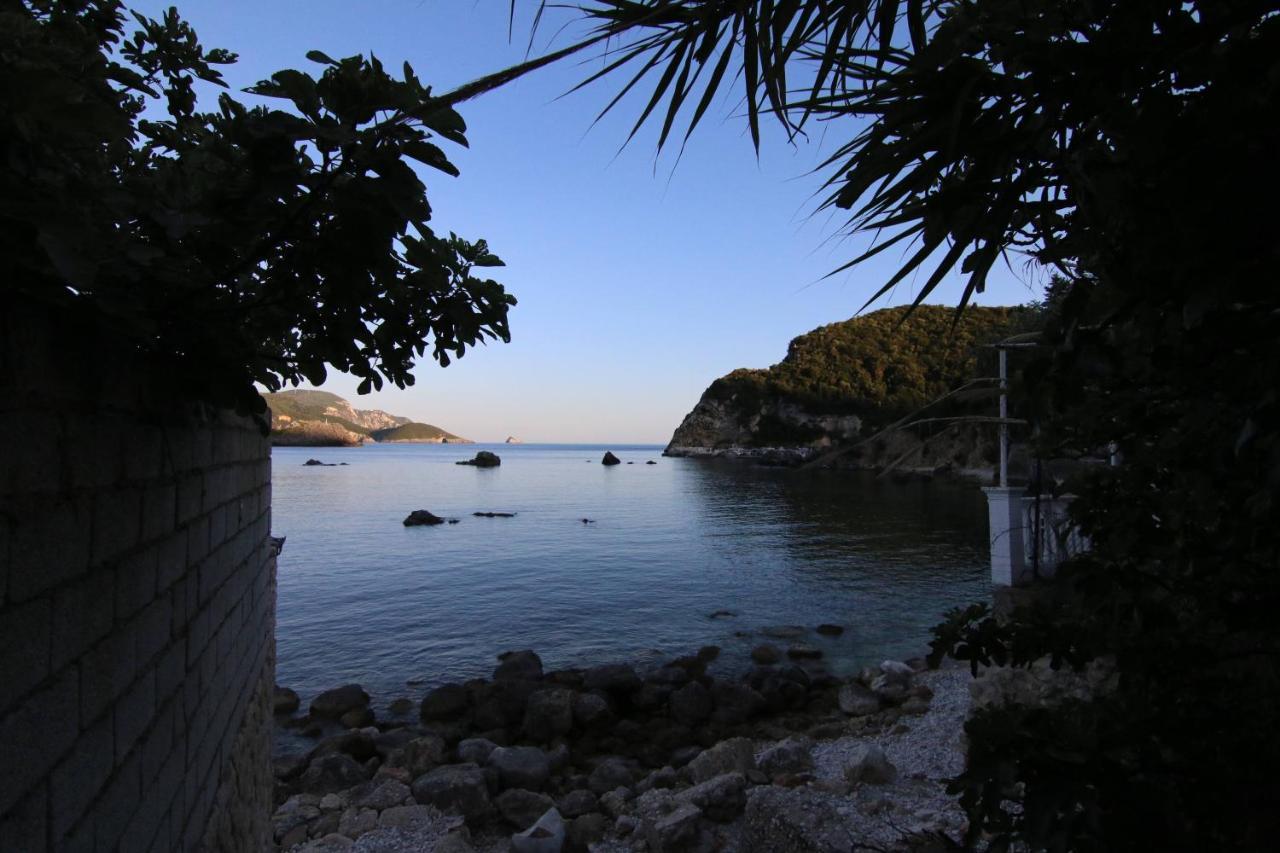 Sea Breeze Apartment Paleokastritsa Luaran gambar